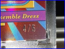 2025 Topps Disneyland 70th Anniversary Enchanted Relics Frozen Live Dress /5