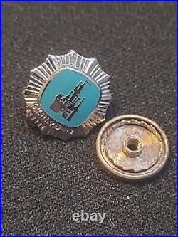 DISNEYLAND, Sterling Tie Pin 1/2Castle WDP, Rare, One Year Cast Anniversary