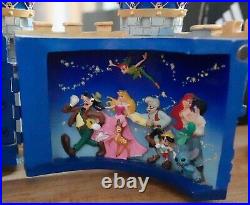 Disney Collectors RARE Disneyland 50th Anniversary Musical Castle Snow globe