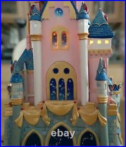 Disney Collectors RARE Disneyland 50th Anniversary Musical Castle Snow globe