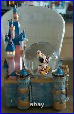 Disney Collectors RARE Disneyland 50th Anniversary Musical Castle Snow globe