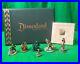 Disney_PIRATES_OF_THE_CARIBBEAN_Miniature_Pewter_Set_DISNEYLAND_s_50TH_Box_COA_01_ycui