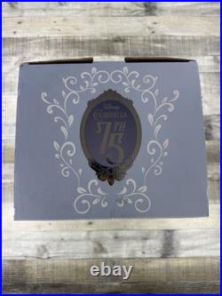 Disney Parks Cinderella 75th Anniversary Light-Up Figurine Statue 2025 Disney Parks Cinderella 75th Anniversary Light-Up Figurine Statue 2025