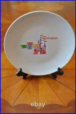 Disneyland 50th Anniversary FANTASYLAND Castle Mad Hatter Cups 11 Dinner Plate