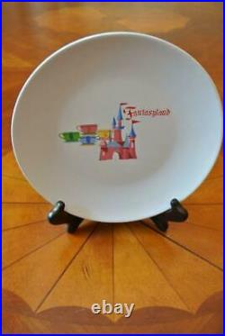 Disneyland 50th Anniversary FANTASYLAND Castle Mad Hatter Cups 11 Dinner Plate