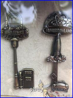 Disneyland 60th Anniversary Keys To The Kingdom Box Pin Set LE 750 5 Pins 2015