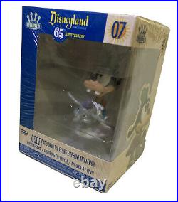 Disneyland 65th Anniversary Mini Funkos Vinyl Figure Set With Display + Lunchbox