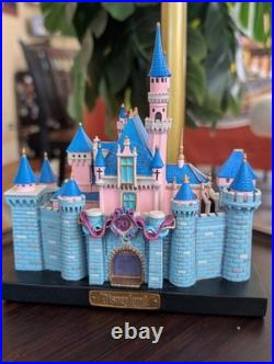 Disneyland 70th Anniversary Castle Figurine Statue NEW 2025 Disneyland 70th Anniversary Castle Figurine Statue NEW 2025