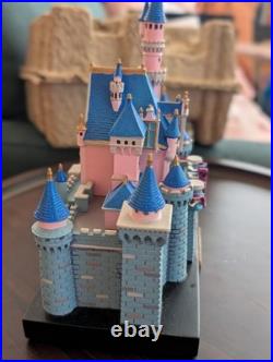 Disneyland 70th Anniversary Castle Figurine Statue NEW 2025 Disneyland 70th Anniversary Castle Figurine Statue NEW 2025