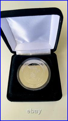 Disneyland 70th Anniversary Limited Edition Platinum Plated Coin #0190/1,350 Disneyland 70th Anniversary Limited Edition Platinum Plated Coin #0190/1,350