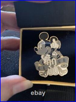 Disneyland Club 33 33Rd Anniversary Pin very rare LE