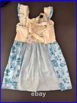 Disneyland Club 33 75th Anniversary Alice In Wonderland Apron NIB with Gift Bag