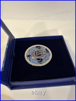 Disneyland Club 33 Le salon Nouveau 10th Anniversary Pin LE 600
