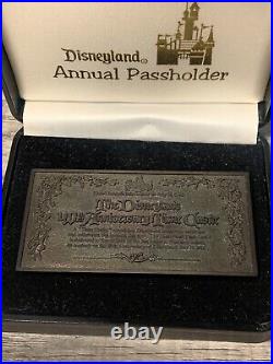 Disneyland Pin 40th Anniversary Time Capsule Plaque 5029 LE Annual Passholder