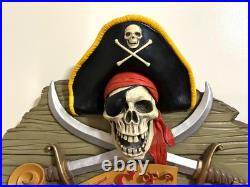 Disneyland anniversary Pirates Of The Caribbean Wall Plaque. LE #21/500! MINT