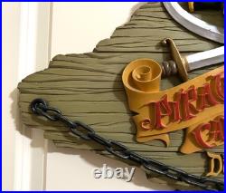 Disneyland anniversary Pirates Of The Caribbean Wall Plaque. LE #21/500! MINT