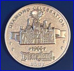 EXTREMELY RARE Disneyland Diamond Celebration 60th Anniversary 8 Pin Set 2015