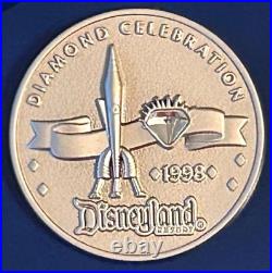 EXTREMELY RARE Disneyland Diamond Celebration 60th Anniversary 8 Pin Set 2015