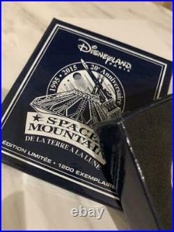 Limited Disneyland Paris Medal Badge Space Mountain 20th Anniversary LE1200