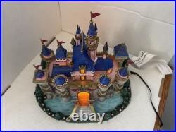 Limited EditionCalifornia Disneyland 50th Anniversary Light Up Figure Exc Cond Limited EditionCalifornia Disneyland 50th Anniversary Light Up Figure Exc Cond