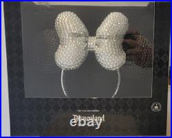 NWOT Disneyland Resort Crystal Headband with Silver Bow