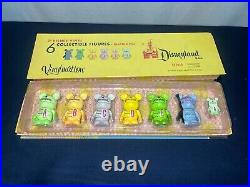 New Disney Vinylmation Disneyland 55th Anniversary 6 Figures Plus Pin LE 1955