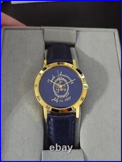 RARE Disneyland Watch 1997 Disney Gallery 10th Anniversary Works NIB