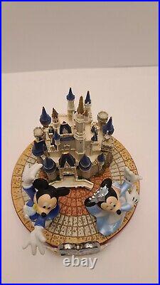 Rare Mickey Mouse Disneyland 20th Anniversary Cinderella Castle Mickey Minniei9