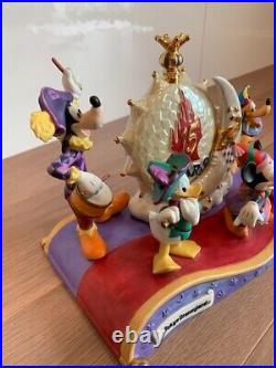 Tokyo Disneyland 15th Anniversary (1998) Bisque figurine Limited to 1000 pieces