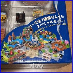 Tokyo Disneyland 20th Anniversary Diorama Map Set Collectible Figure New