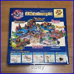 Tokyo Disneyland 20th Anniversary Diorama Map Set Collectible Figure New