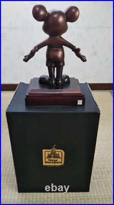 Tokyo Disneyland Limited Edition 10th anniversary mickey mouse bronze statue