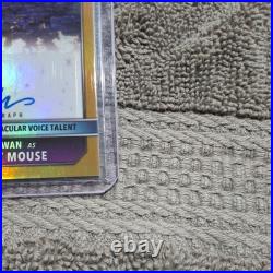 Topps Disneyland 70th Anniversary Bret Iwan (Mickey Mouse) Autograph Card 05/50