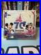 Topps_Disneyland_70th_Anniversary_PARK_EXCLUSIVE_Hobby_Box_Purple_Glitter_01_mmj